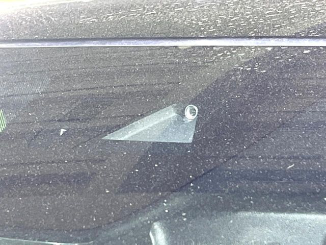 �yi-ACTIVESENSE�z���s���ɑO���̎ԗ�����F�����A�Փ˂������Ȏ��͌x��ƃu���[�L�ŏՓˉ���Ɣ�Q�y�����A�V�X�g�B�����S�Ƀh���C�u�����y���݂��������܂��B