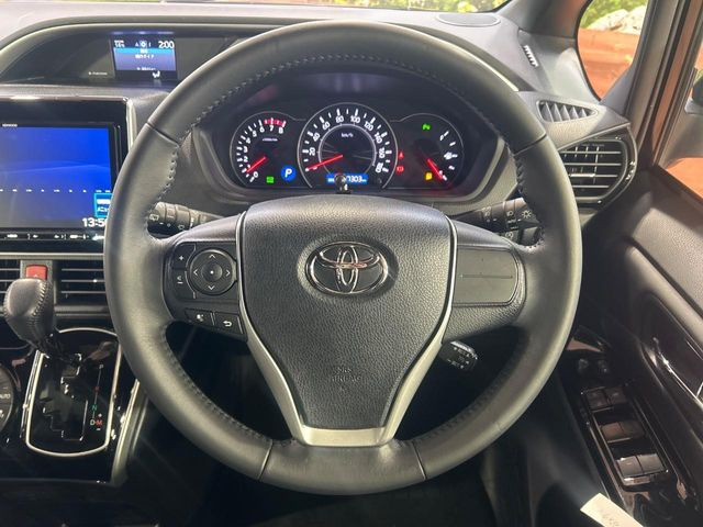 �y�����v�����X�e�A�����O�z�㎿�Ȋv���g�p���邱�ƂŁA��ɂ����������݂ƂĂ��^�]���₷���n���h���ł���