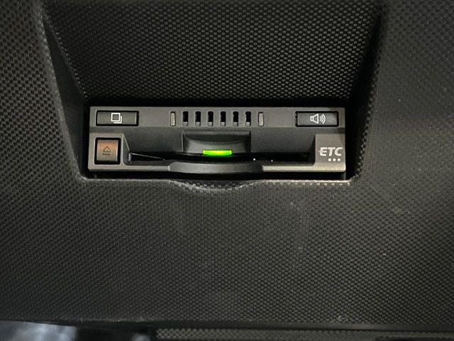 【ETC】高速道路の料金所をストレスなく通過!話題のスポットやサービスエリアに多い「スマートIC」利用時は必須のアイテムです。当店でセットアップを実施、ご納車当日からすぐにご利用いただけます!