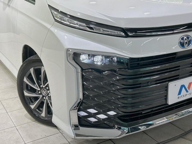 �yLED�w�b�h���C�g�z���V����ԑ��s�����ǍD�Ȏ��E���m�ۂ����S���ĉ^�]�ł��鍂�P�xLED�w�b�h���C�g�𑕔�!�_�����x�������A����d�͂��}�����Ă��܂��B