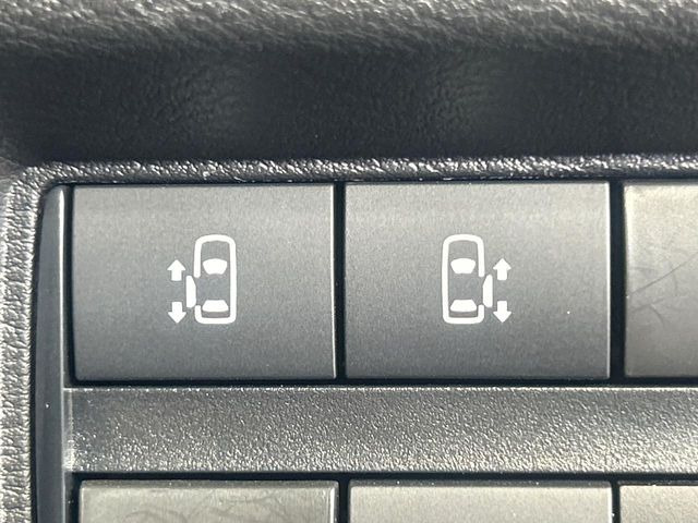 �y�����p���[�X���C�h�h�A�z�X�}�[�g�L�[��^�]�Ȃ̃X�C�b�`�Ō�ȗ����X���C�h�h�A�̊J���\���d��������͂����ăh�A���J����K�v�������A�����Ȃ��q�l�ł��ȒP�ɊJ���߂ł����K�ł���