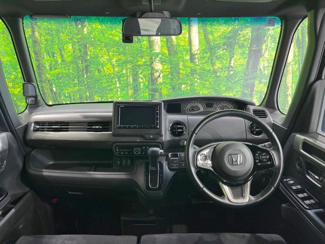 N-BOXカスタムL スタイルプラス ブラック