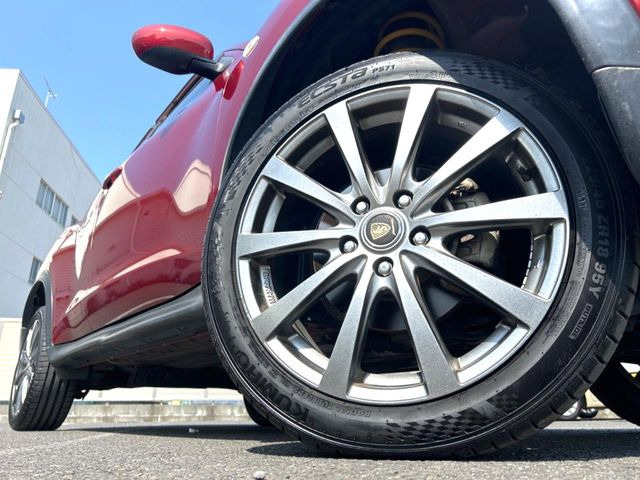 �y18�C���`�A���~�z�C�[���z�O�ςɃ}�b�`�����A���~�z�C�[���𑕒����Ă���܂��B�e��A���~�z�C�[����A�X�^�b�h���X�^�C�����戵�����Ă���܂��B���񂲑��k����������