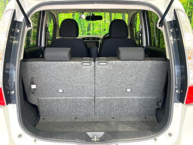 ���i�̂���������ʋ΁A���}���ɏ\���ȉ׎��X�y�[�X���m�ۂ��Ă���܂��B�Z�J���h�V�[�g��|���ƁA�傫�ȉו��̐ύڂ��\�ł���