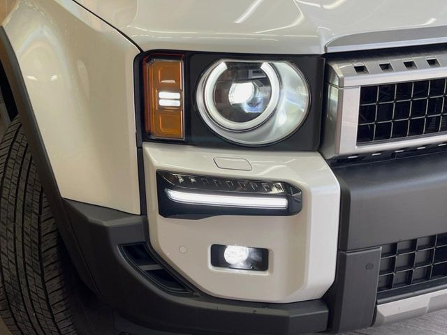 �yLED�w�b�h���C�g�z���V����ԑ��s�����ǍD�Ȏ��E���m�ۂ����S���ĉ^�]�ł��鍂�P�xLED�w�b�h���C�g�𑕔�!�_�����x�������A����d�͂��}�����Ă��܂��B