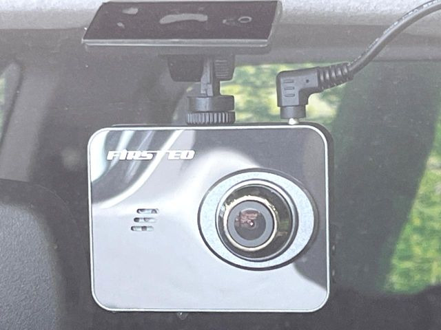 �y�h���C�u���R�[�_�[�z�h���C�u���R�[�_�[����!���s���͂������A������^�]�⎖�̂ɑ��������ہA�f���ŋL�^���A����̃��X�N�ɔ����܂��B���L�^�pSD�J�[�h�͂��q�l�����g�ł��������������K�v������܂��B