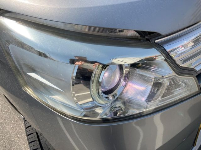 �yHID�w�b�h���C�g�z���ɖ��邭�O�����Ƃ炵�Ă����̂ŁA���V����Ԃ̑��s�������E�ǍD�ň��S���Ă���肢�������܂��B