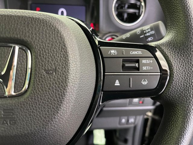 �y�A�_�v�e�B�u�N���[�Y�R���g���[���z�������H�ł̒��������s���y��!!�����ő��x��ۂN���[�Y�R���g���[�����A�Փˌy���V�X�e���ƘA�g���A�O���̎ԗ������m���ĎԊԂ�ۂ悤�ɑ��x���߂��Ă���܂�!!