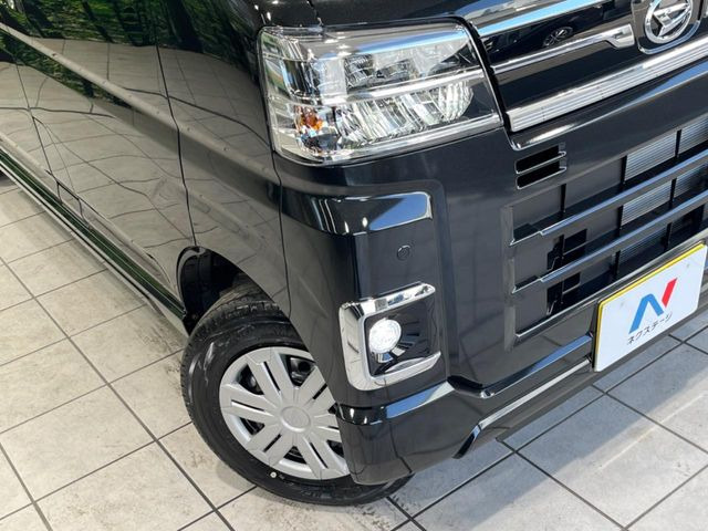 �yLED�w�b�h���C�g�z���V����ԑ��s�����ǍD�Ȏ��E���m�ۂ����S���ĉ^�]�ł��鍂�P�xLED�w�b�h���C�g�𑕔�!�_�����x�������A����d�͂��}�����Ă��܂��B