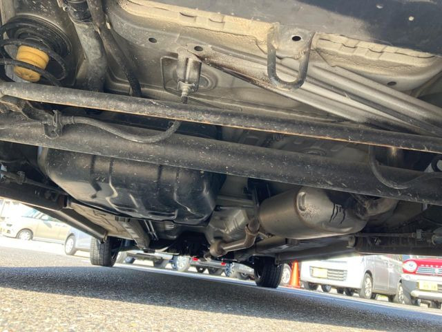 ����肪���ꂢ�Ȃ����ɁA�h�K���H�̎{�H���I�X�X���B�~��n��͂������A���ݕ��ɂ��Z���̕���A��Ń}�����E�E�B���^�[�X�|�[�c���������ɂ��D�]���������Ă���܂��B