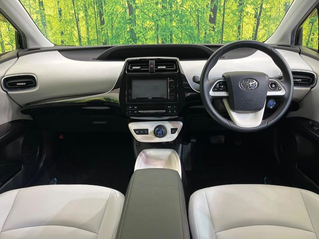 プリウス1.8 S ツーリングセレクション