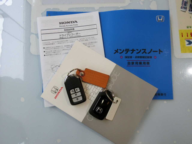 フリード1.5 G ブラックスタイル