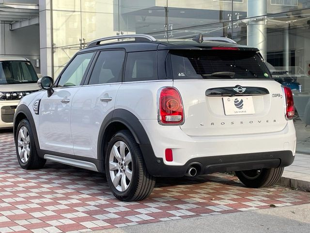 �������t�т̕ۏ؂̑��A���S�̍Œ�3�N�E���s�������ۏ�(�L��)�����p�ӁB�A���Ԃ����S���Ă��y���݂���������l�A�ۏؓ��e���[���͂������A�����_��&�I�C�������⃍�[�h�T�[�r�X���t�т��Ă���܂��B