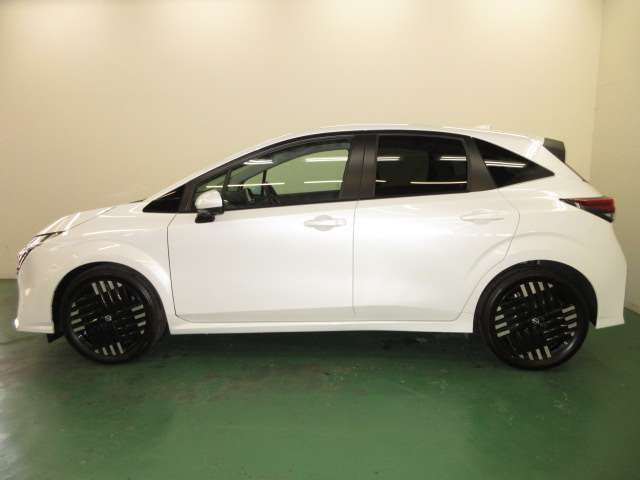 ノートオーラ1.2 G レザーエディション