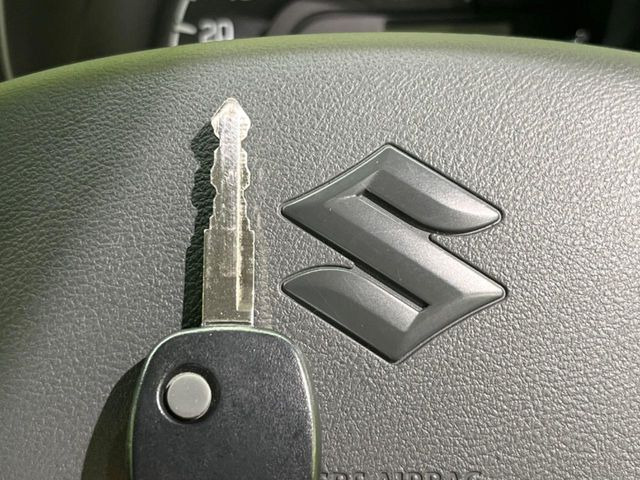 �y�L�[���X�z�������ꂽ�ꏊ����ł��{�^����Ńh�A�̊J���E�{�����ł���̂łƂ��Ă��֗�!�h�A�̌�������ɏ������邱�Ƃ�����܂����