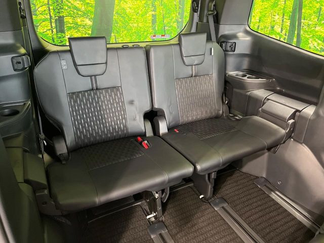 3��ڃV�[�g�͂�������ԗǍD����l�ł��������ƍ����Ē����܂��̂ŁA��l���ł̂��o���������N���N�ł��􂲉Ƒ��ŁA�C�̒m�ꂽ���ԂŁA�h���C�u�ɍs���̂��y���݂ł��ˁ�