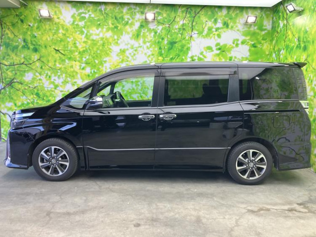 ヴォクシー2.0 ZS 煌