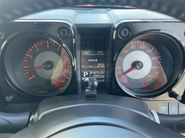 ジムニーシエラ1.5 JC 4WD