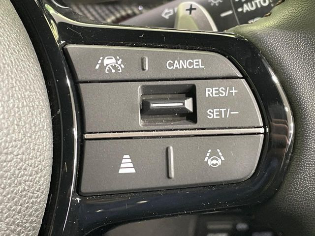 �y�A�_�v�e�B�u�N���[�Y�R���g���[���z�������H�ł̒��������s���y��!!�����ő��x��ۂN���[�Y�R���g���[�����A�Փˌy���V�X�e���ƘA�g���A�O���̎ԗ������m���ĎԊԂ�ۂ悤�ɑ��x���߂��Ă���܂�!!