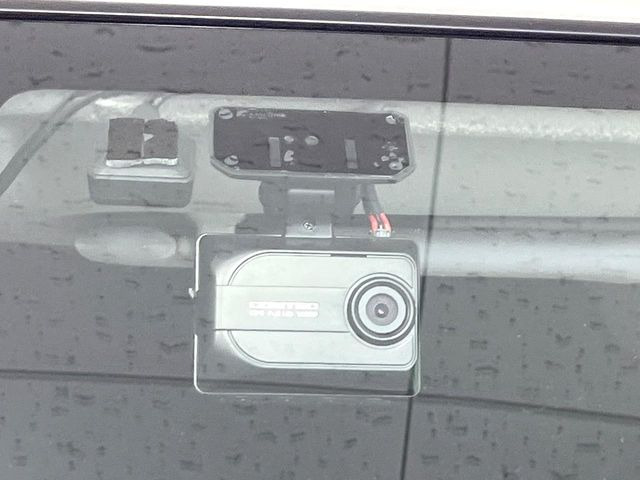 �y�h���C�u���R�[�_�[�z�h���C�u���R�[�_�[����!���s���͂������A������^�]�⎖�̂ɑ��������ہA�f���ŋL�^���A����̃��X�N�ɔ����܂��B���L�^�pSD�J�[�h�͂��q�l�����g�ł��������������K�v������܂��B