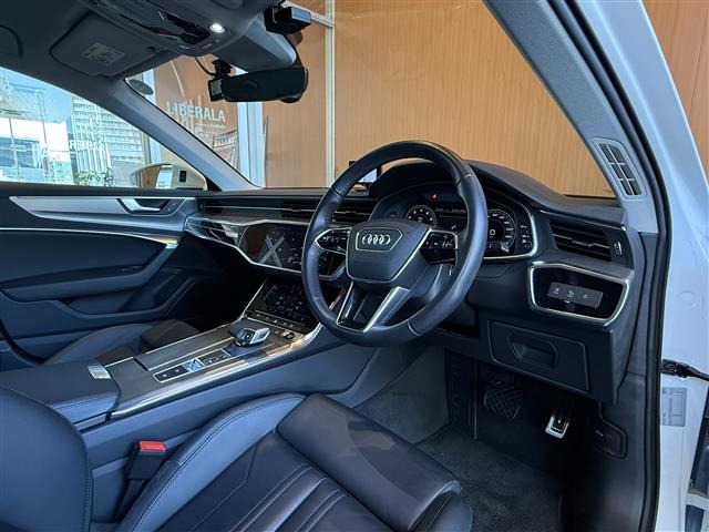 A645 TFSI クワトロ スポーツ 4WD