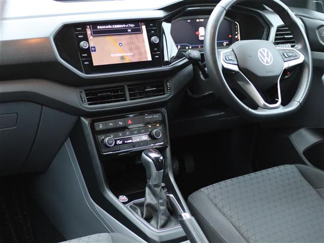 T-CrossTSI アクティブ