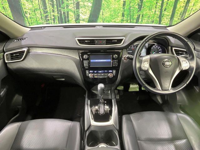 エクストレイル2.0 20X エマージェンシーブレーキパッケージ