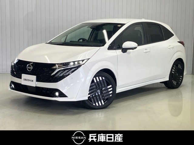 ノートオーラ1.2 G FOUR レザーエディション 4WD