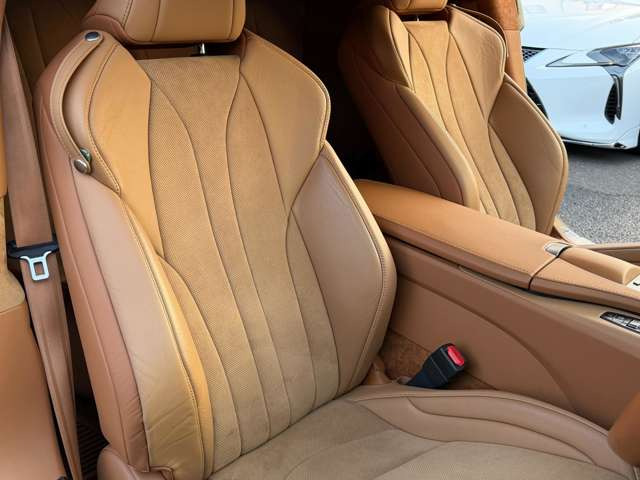 �A���J���^�[���n�[�t���U�[�V�[�g�E�V�[�g�x���`���[�V����(Hot&Cool)�E�������[�t���p���[�V�[�g�B