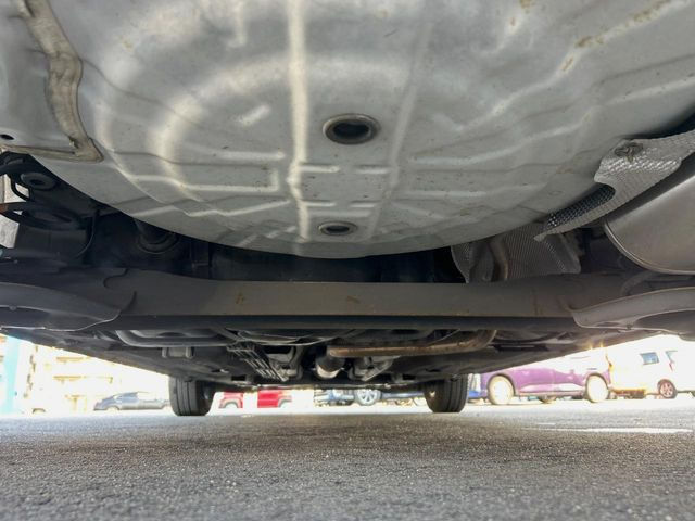 下回りがきれいなうちに、防錆加工の施工がオススメ。降雪地域はもちろん、沿岸部にお住いの方や、趣味でマリン・ウィンタースポーツをされる方にご好評いただいております。