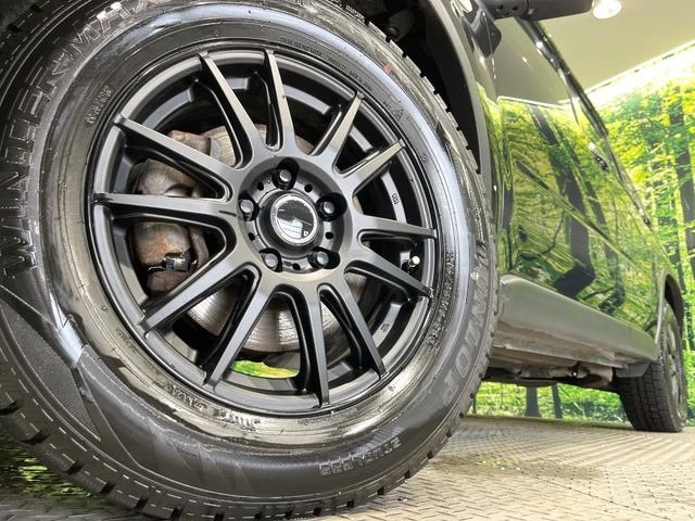 �y16�C���`�A���~�z�C�[���z�O�ςɃ}�b�`�����A���~�z�C�[���𑕒����Ă���܂��B�e��A���~�z�C�[����A�X�^�b�h���X�^�C�����戵�����Ă���܂��B���񂲑��k����������