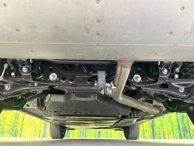 下回りがきれいなうちに、防錆加工の施工がオススメ。降雪地域はもちろん、沿岸部にお住いの方や、趣味でマリン・ウィンタースポーツをされる方にご好評いただいております。