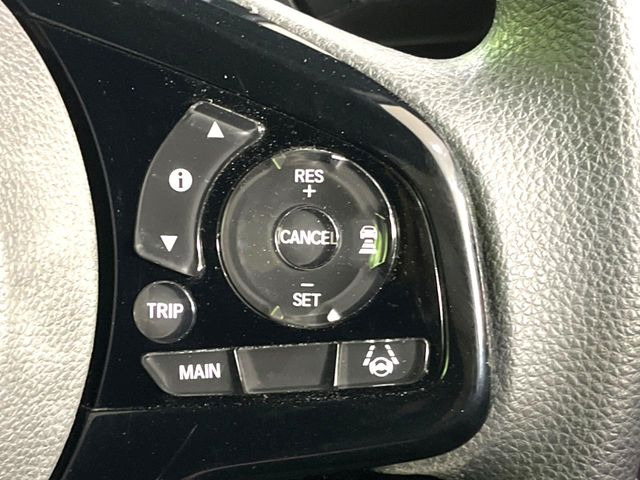 �y�A�_�v�e�B�u�N���[�Y�R���g���[���z�������H�ł̒��������s���y��!!�����ő��x��ۂN���[�Y�R���g���[�����A�Փˌy���V�X�e���ƘA�g���A�O���̎ԗ������m���ĎԊԂ�ۂ悤�ɑ��x���߂��Ă���܂�!!