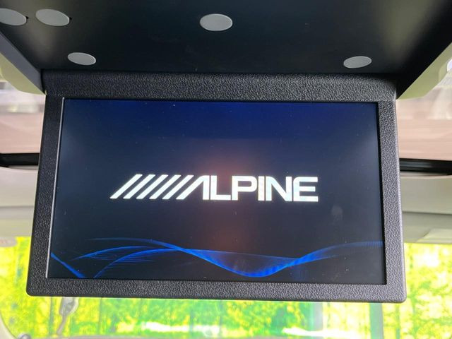 �y�����G���^�[�e�C�������g�V�X�e���z��Ȃɂ�����̕����喞���́A�l�C���[�J�[�I�v�V�����𑕔��B��p�̉����V�X�e���ƁA���ʂ̃��j�^�[�ňړ�����DVD�������y���݂��������܂��B