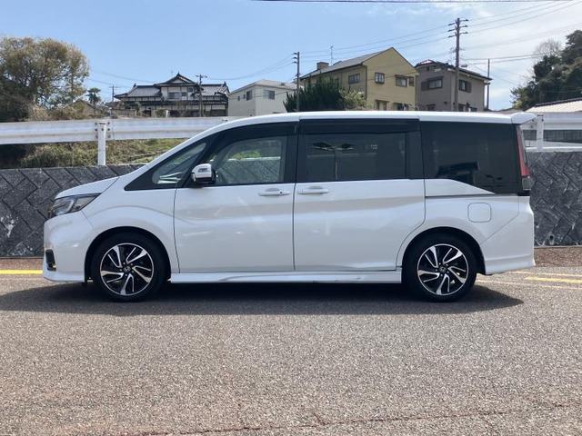 ステップワゴン1.5 スパーダ クールスピリット ホンダ センシング