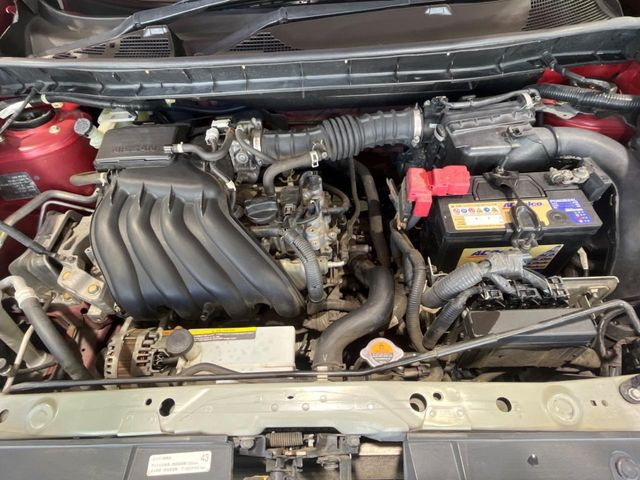 親切・丁寧な専門メカニックスタッフが応対!・車検・点検整備・事故等の修理などアフターサービスも安心。お車のカスタマイズもネクステージのサービススタッフまでご相談ください!