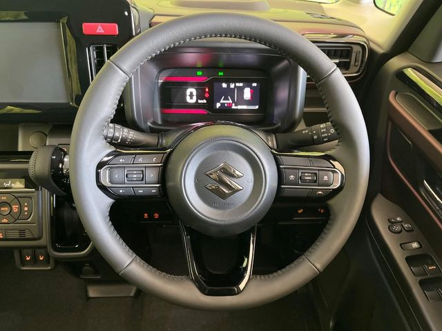 �y�����v�����X�e�A�����O�z�㎿�Ȋv���g�p���邱�ƂŁA��ɂ����������݂ƂĂ��^�]���₷���n���h���ł���