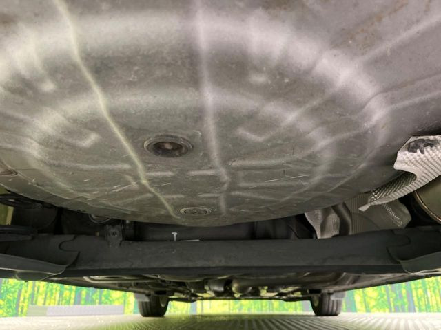 下回りがきれいなうちに、防錆加工の施工がオススメ。降雪地域はもちろん、沿岸部にお住いの方や、趣味でマリン・ウィンタースポーツをされる方にご好評いただいております。