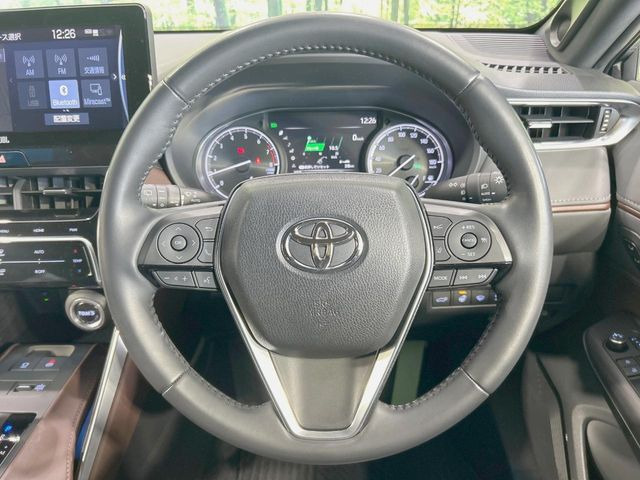 �y�����v�����X�e�A�����O�z�㎿�Ȋv���g�p���邱�ƂŁA��ɂ����������݂ƂĂ��^�]���₷���n���h���ł���