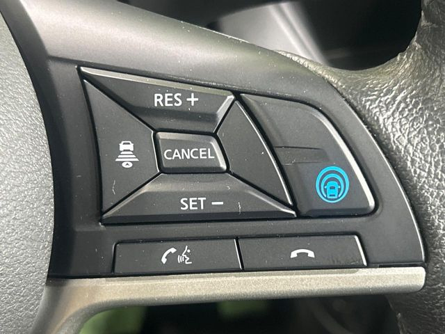 �y�v���p�C���b�g�z�������H�ł̒��������s���y��!!�a�؎��Ə��񑖍s�̃V�[���ŁA�A�N�Z���E�u���[�L�E�X�e�A�����O�������Ő��䂵�A�������^�]�̕��S���y�����Ă���܂���