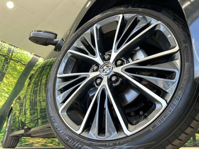 �y����19�C���`�A���~�z�C�[���z�O�ςɃ}�b�`���������A���~�z�C�[���𑕒����Ă���܂��B�e��ЊO�A���~�z�C�[����A�X�^�b�h���X�^�C�����戵�����Ă���܂��B���񂲑��k����������