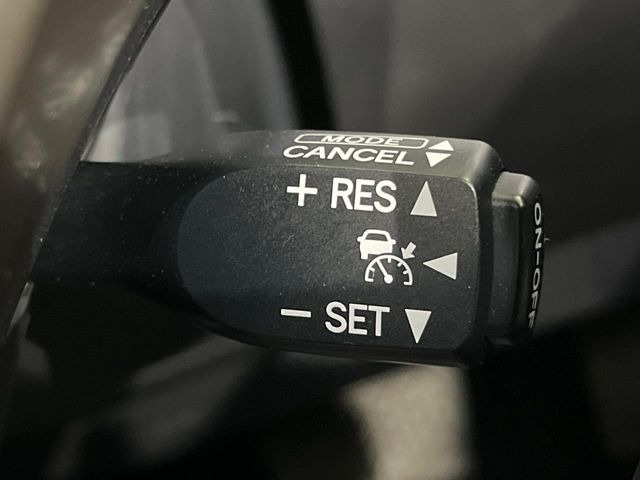 �y���[�_�[�N���[�Y�R���g���[���z�������H�ł̒��������s���y��!!�����ő��x��ۂN���[�Y�R���g���[�����A�Փˌy���V�X�e���ƘA�g���A�O���̎ԗ������m���ĎԊԂ�ۂ悤�ɑ��x���߂��Ă���܂�!!