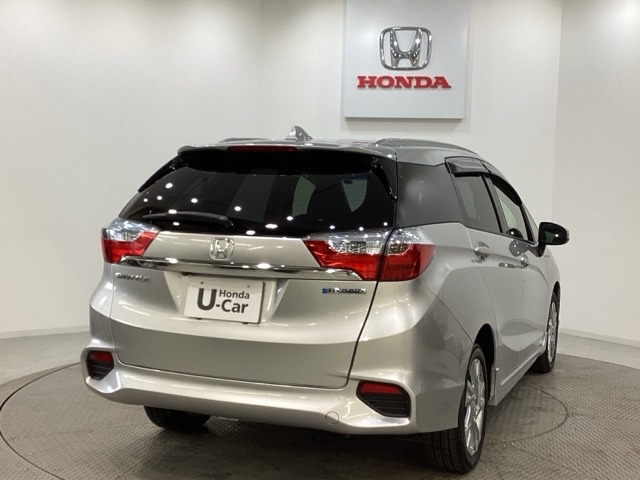 シャトル1.5 ハイブリッド Z 4WD