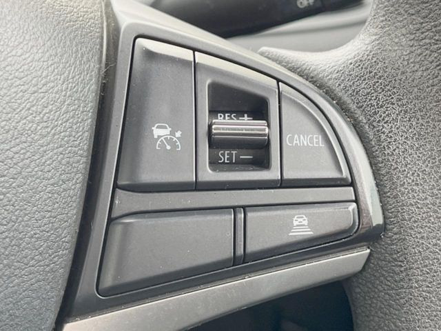 �y�N���[�Y�R���g���[���z�������H�����N���N���s�B�A�N�Z���𗣂��Ă���葬�x�ő��s���ł��A�������^�]���̕��S���y��!�����E�������ȒP�ȃX�C�b�`����Œ����ł��܂��B