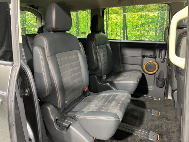 �y�n�[�t���U�[�V�[�g�z�������ƍ���S�n�𗼗������l�C�̃V�[�g���w�ʁE���ʂ̃t�@�u���b�N�f�ނ́A�ʋC���̗ǂ��⊊��ɂ����ɗD��Ă��܂��B�C���╞���ɍ��E���ꂸ���K�ɂ���肢�������܂��B