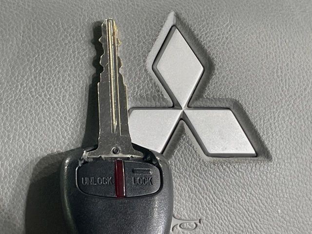 �y�L�[���X�z�������ꂽ�ꏊ����ł��{�^����Ńh�A�̊J���E�{�����ł���̂łƂ��Ă��֗�!�h�A�̌�������ɏ������邱�Ƃ�����܂����