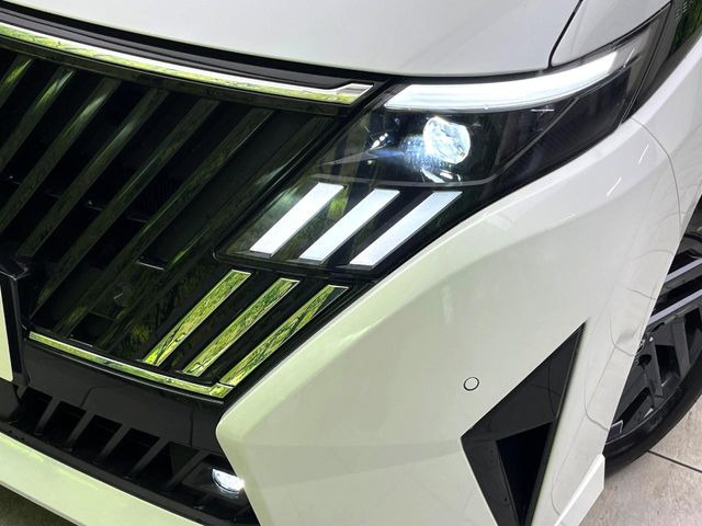 �yLED�w�b�h���C�g�z���V����ԑ��s�����ǍD�Ȏ��E���m�ۂ����S���ĉ^�]�ł��鍂�P�xLED�w�b�h���C�g�𑕔�!�_�����x�������A����d�͂��}�����Ă��܂��B