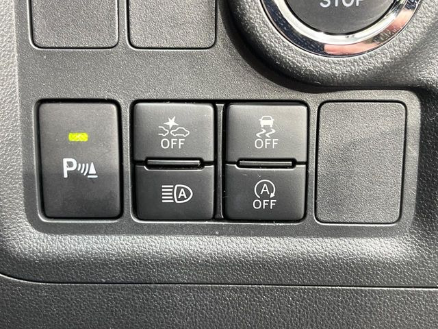 �y�A�C�h�����O�X�g�b�v�z�ԐM����a�؂Œ�Ԃ����ۂɃG���W�����~���A���ʂȔR���̏����}���܂��B�R��������ی�ɂȂ���@�\��G���W���̓u���[�L�𗣂��΍Ďn�����܂��B