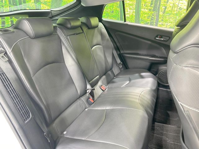 �y���烌�U�[�V�[�g�z����̂ӂ���肪�e�ՂŃ����e�i���X�����ȒP�ȁA�@�\���ɗD��鍇����v���̗p�����㎿�ȃV�[�g�ł��B����S�n���悭�A���������ӂ��S�n�ǂ��ԓ���Ԃ����o���Ă���܂��B