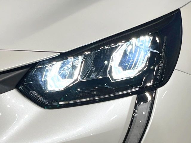 ��LED�w�b�h���C�g:��ԑ��s�����ǍD�Ȏ��E���m�ۂ����S���ĉ^�]�ł��鍂�P�xLED�w�b�h���C�g�𑕔�!�_�����x�������A����d�͂��}�����Ă��܂��B